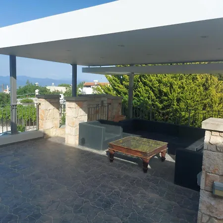 Villa Angela Dhrousha