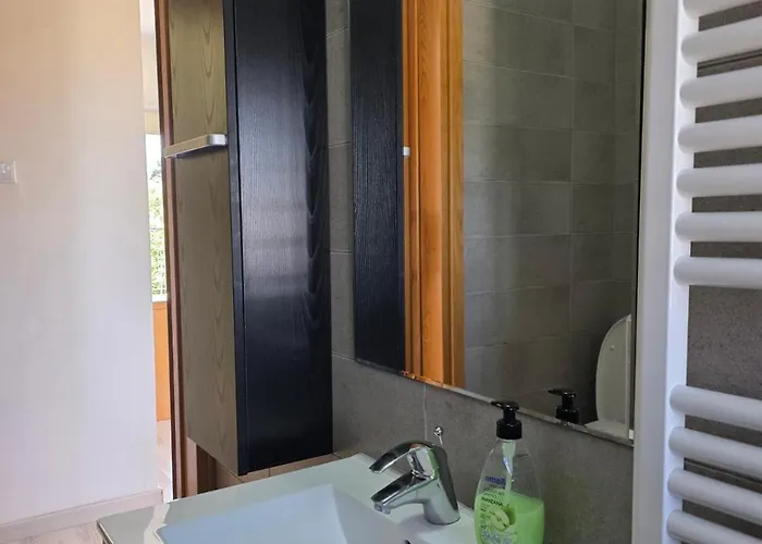 ヴィラ Angela Dhrousha